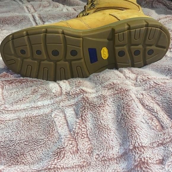 Wolverine W04115 - Barkley DuraShocks® Waterproof Insulated 8" Boot - Picture 4 of 12